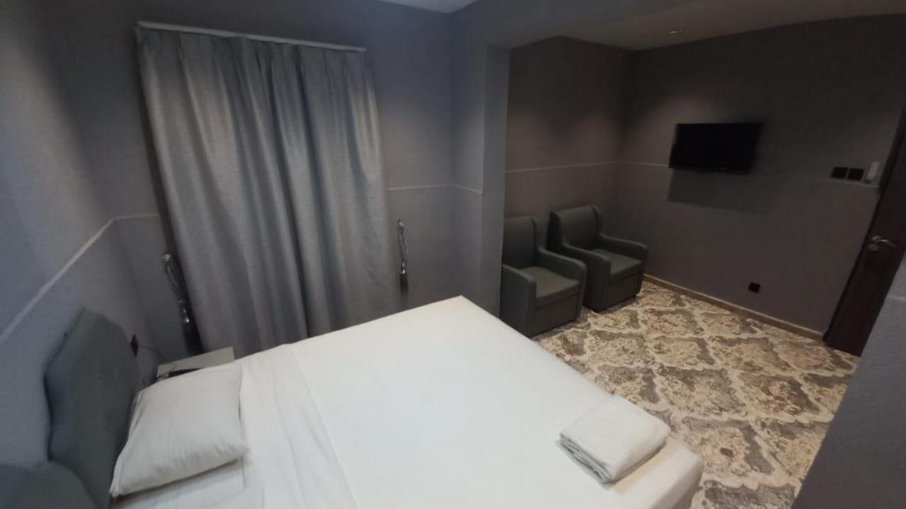 Sur Hotel Buitenkant foto