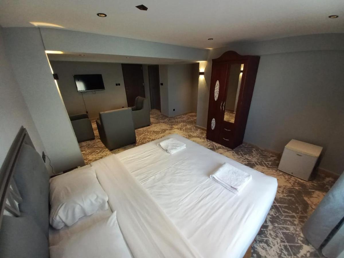 Sur Hotel Buitenkant foto