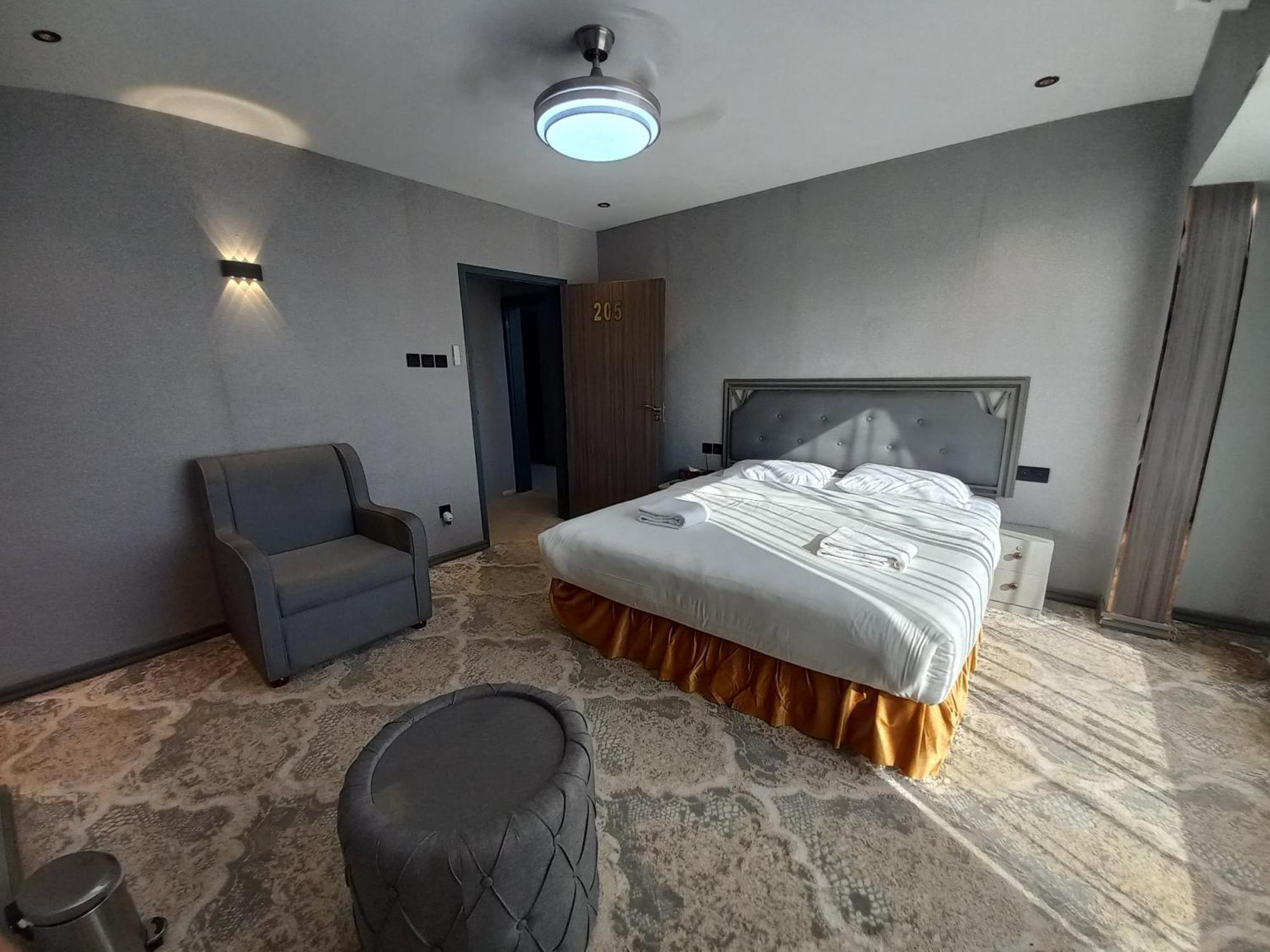 Sur Hotel Buitenkant foto