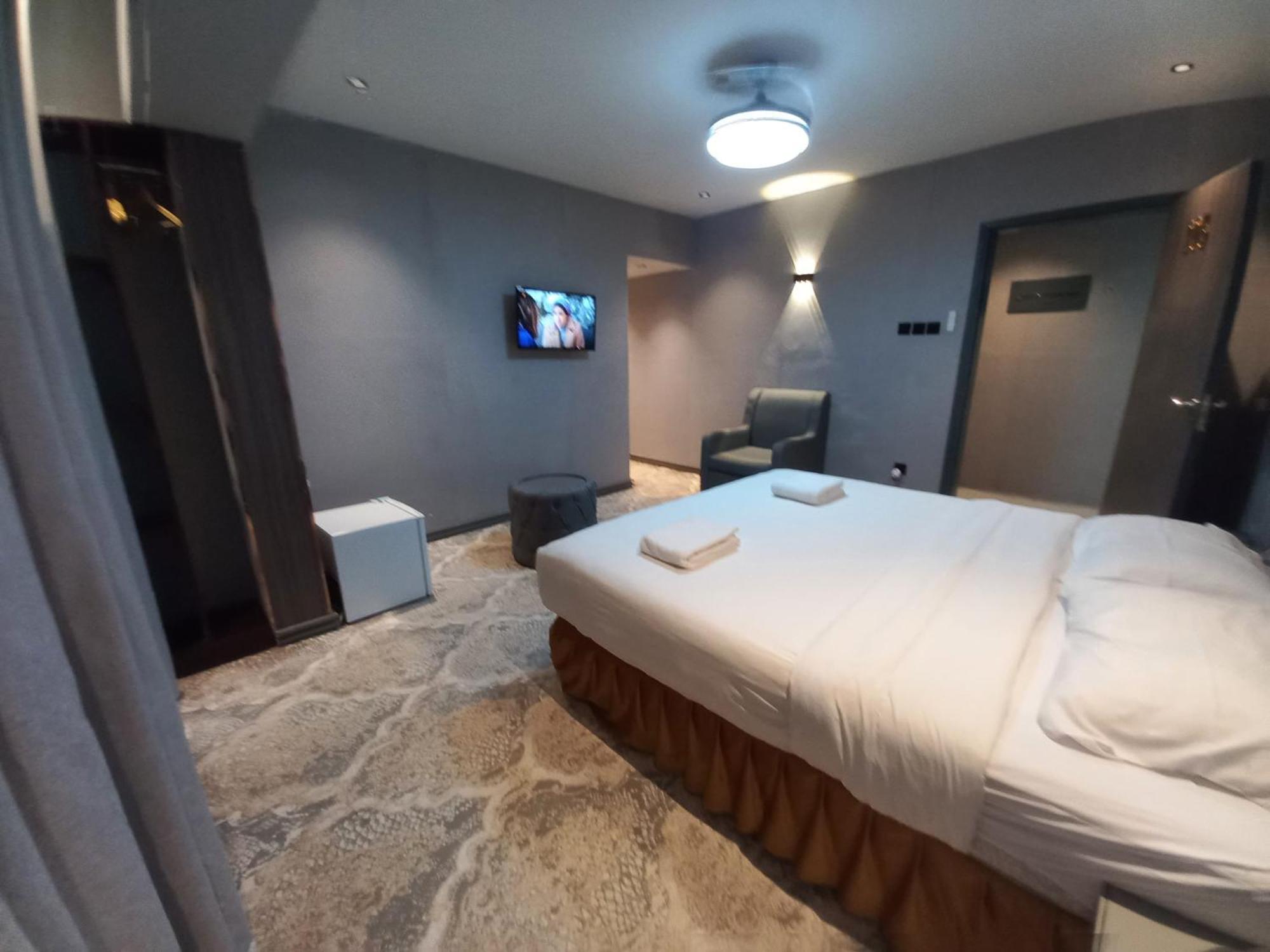 Sur Hotel Buitenkant foto
