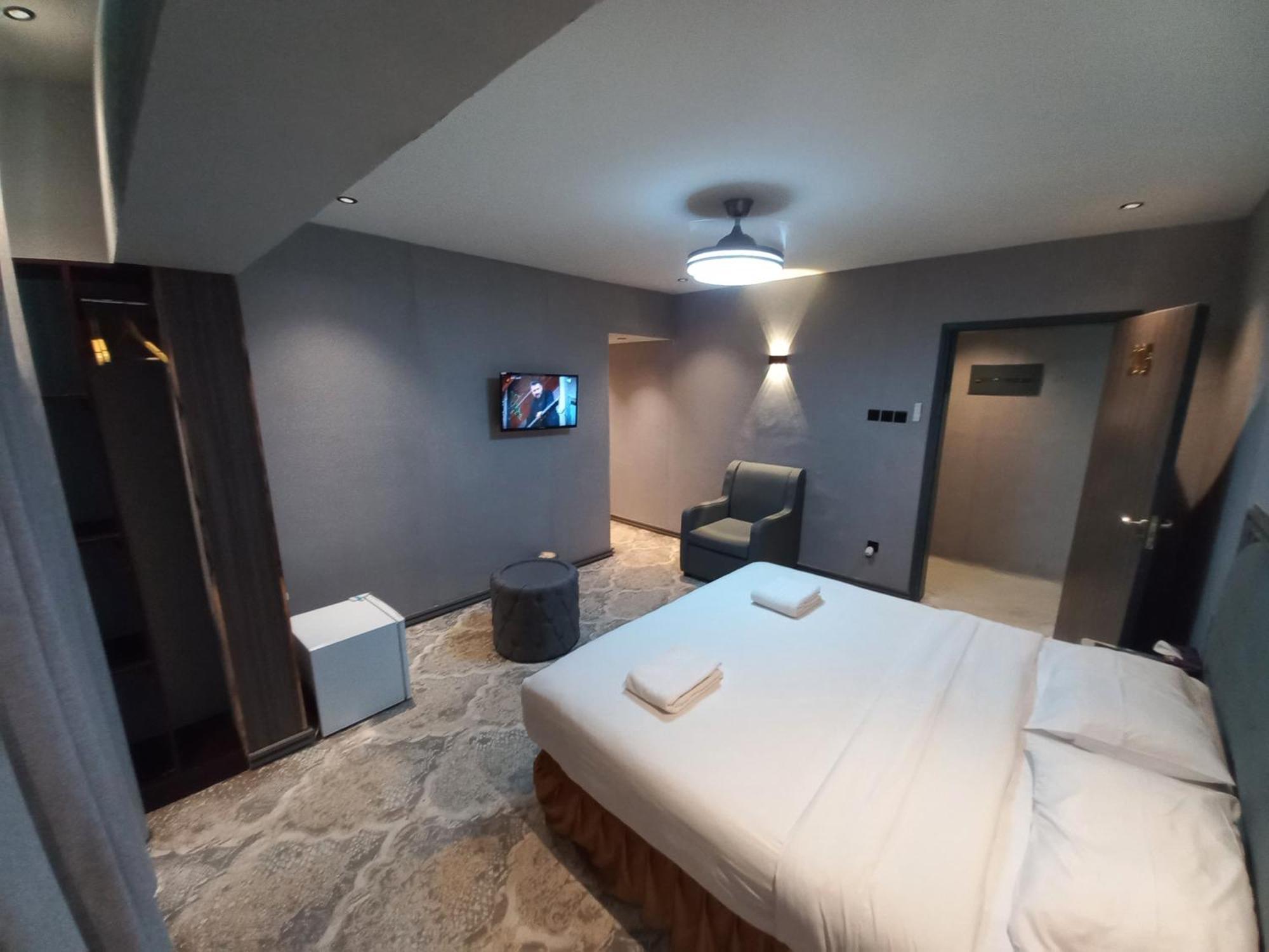 Sur Hotel Buitenkant foto